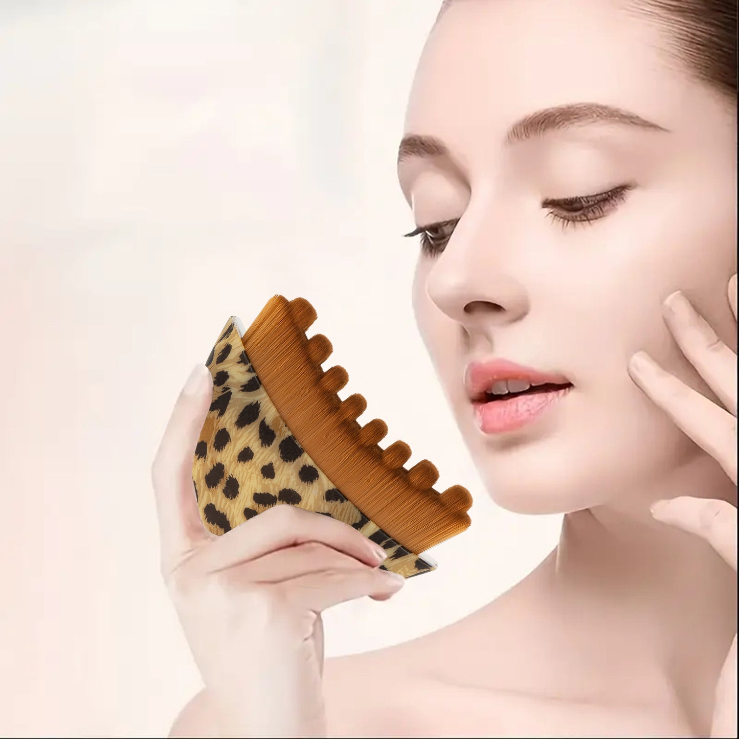 Synthetic Facial Makeup Brushes with Plastic Handle