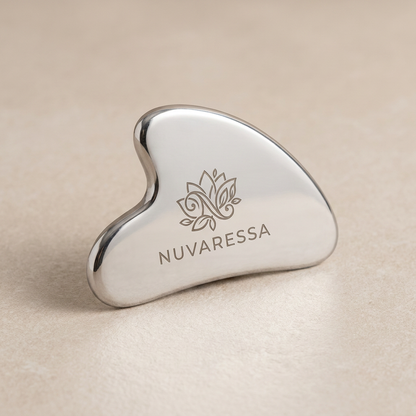 Nuvaressa Stainless Steel Heart Gua Sha — angle