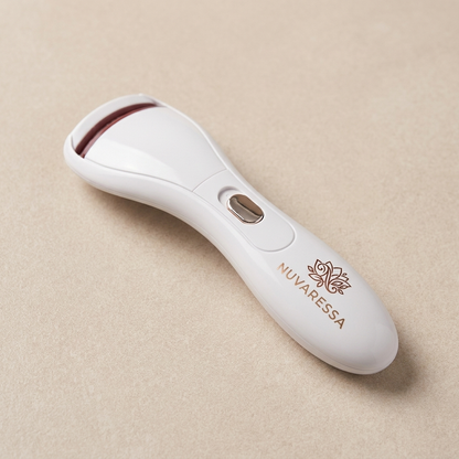 Nuvaressa Heated Electric Eyelash Curler — angle